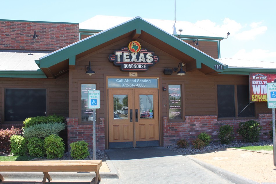 Texas Roadhouse image 3